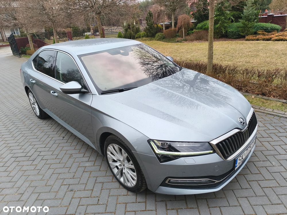 Skoda Superb 2.0 TDI SCR Style DSG - 2