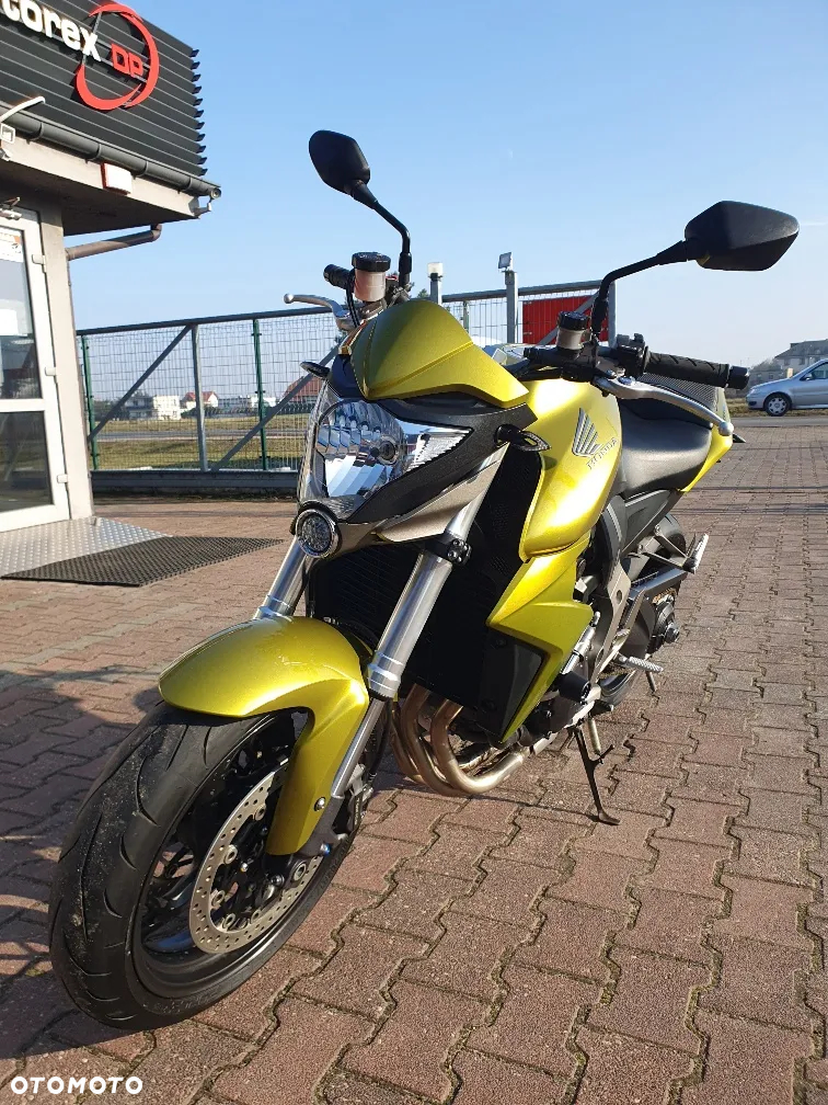 Honda CB - 2