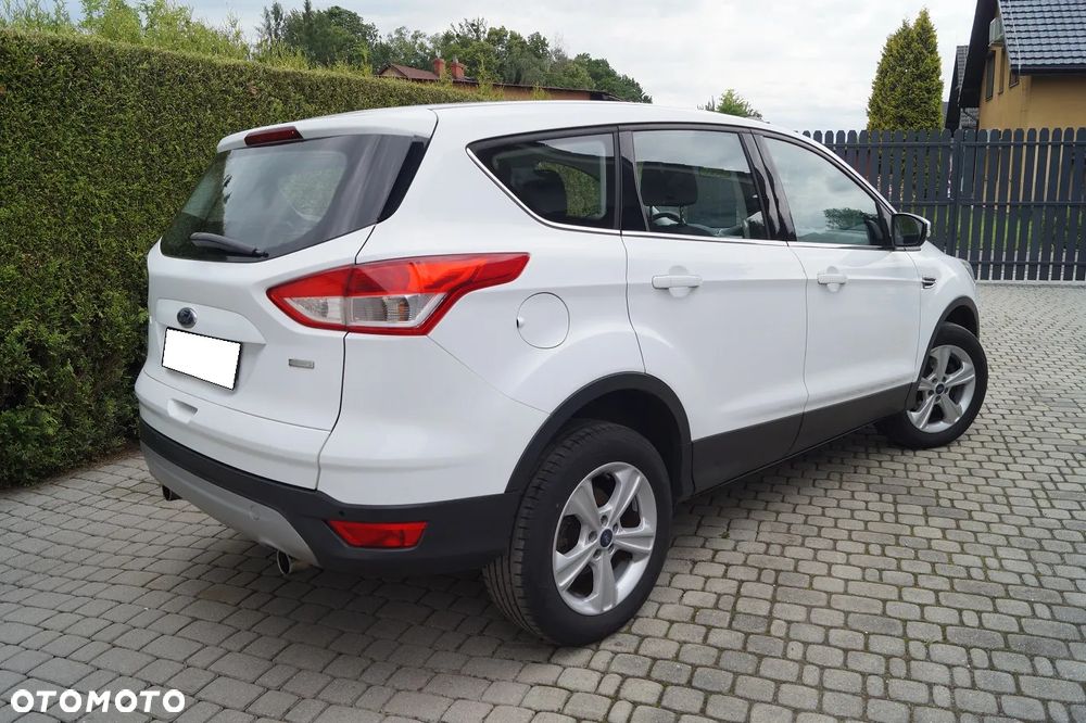 Ford Kuga 1.5 EcoBoost 2x4 SYNC - 4