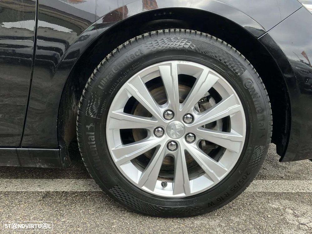 Peugeot 308 1.2 PureTech Style - 17