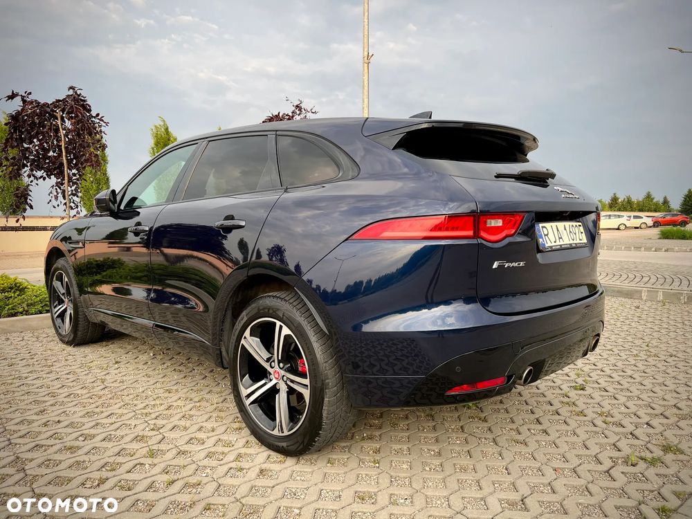 Jaguar F-Pace 3.0 V6 AWD S - 6