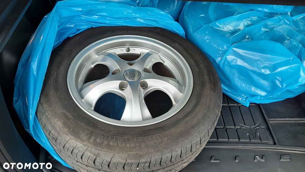 Kia Venga 1.6 Business Line - 11