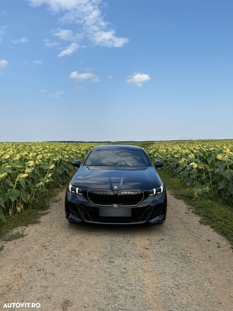 BMW Seria 5 520i AT MHEV - 15