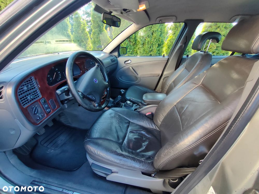 Saab 9-5 - 10