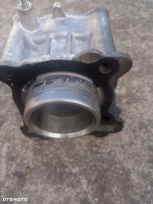 Cylinder blok silnika tuleja WR silnik Yamaha YZF 125 R 19 – 23r A5 - 4