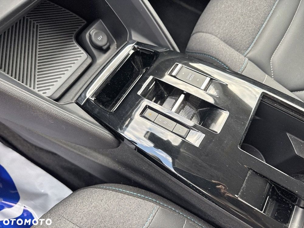 Citroën C4 1.2 PureTech Plus S&S EAT8 - 14