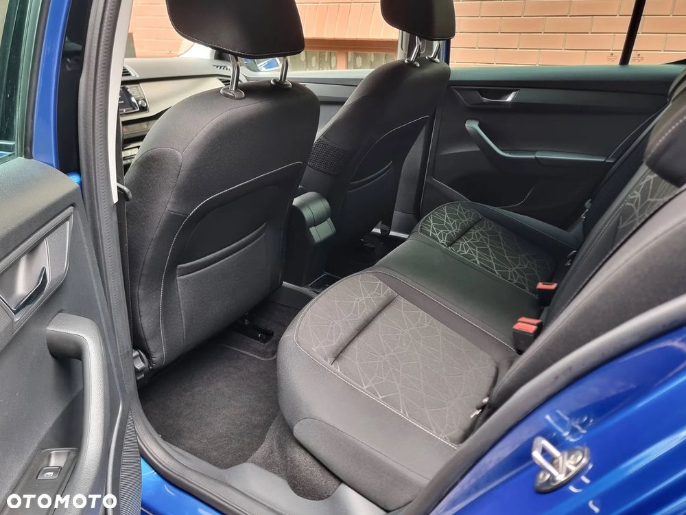 Skoda Fabia 1.0 Clever - 11