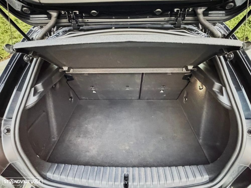 BMW 116 d Aut. M Sport - 26