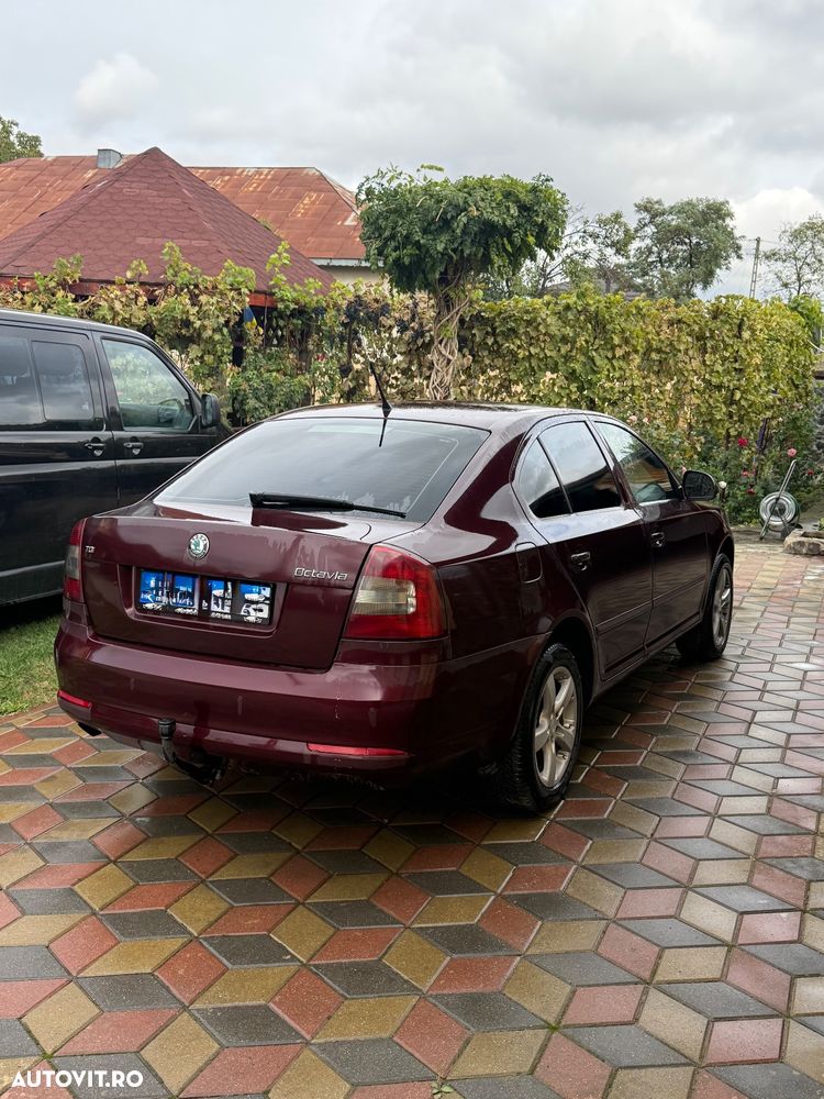 Skoda Octavia - 5