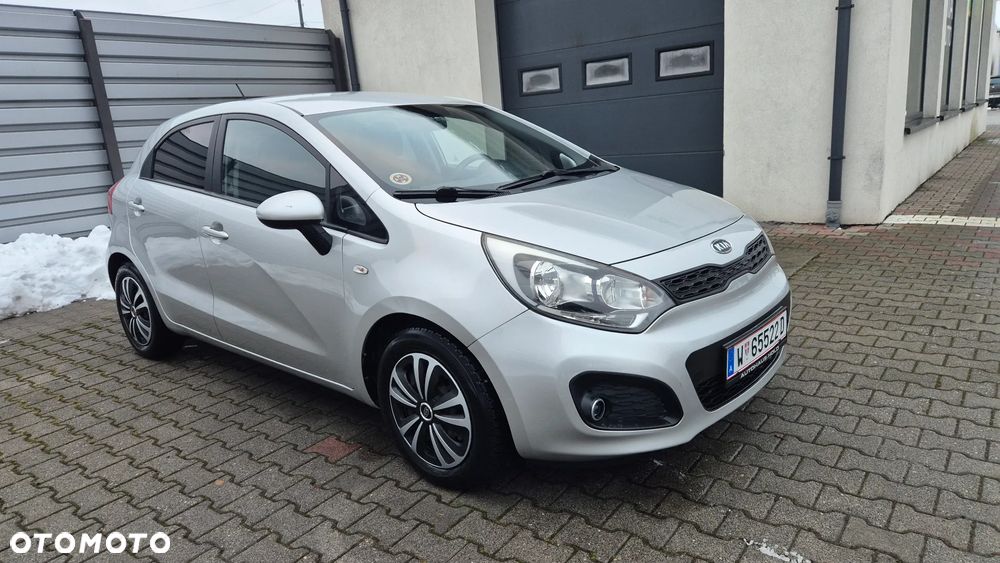 Kia Rio 1.2 Attract - 1
