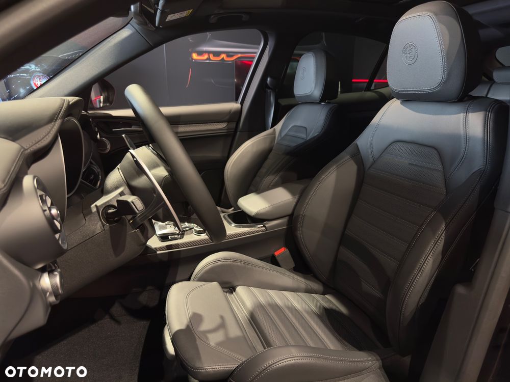 Alfa Romeo Stelvio 2.9 Bi Turbo V6 Quadrifoglio Q4 - 11