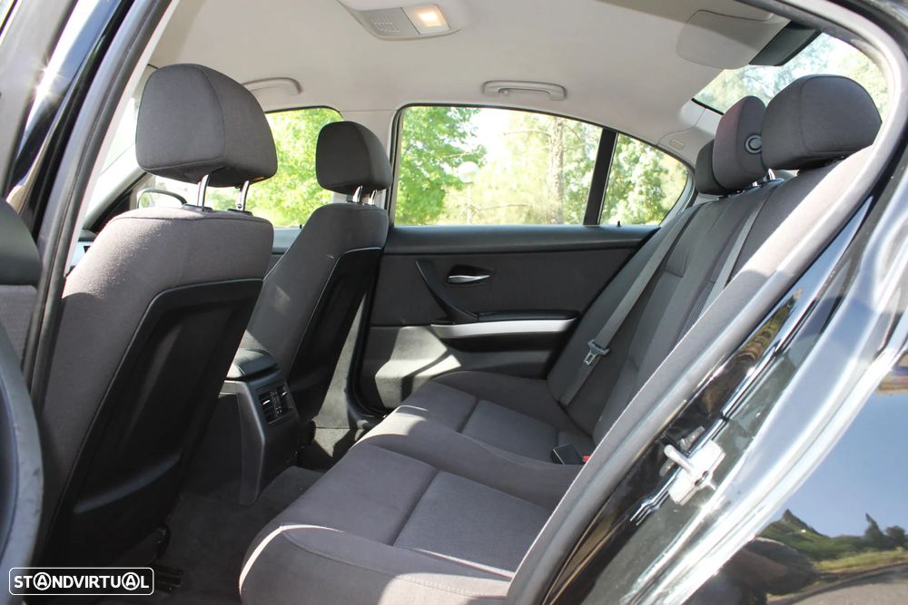 BMW 318 d Navigation - 7