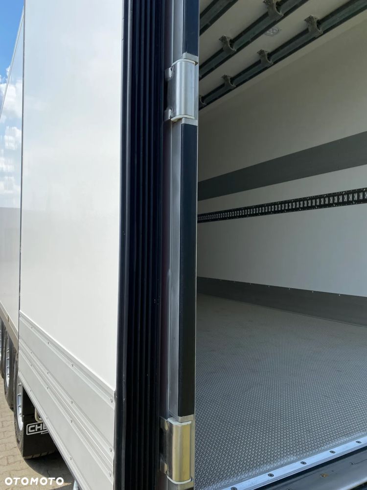Chereau DO PRZEWOZU MIĘSA HAKOWA - 6