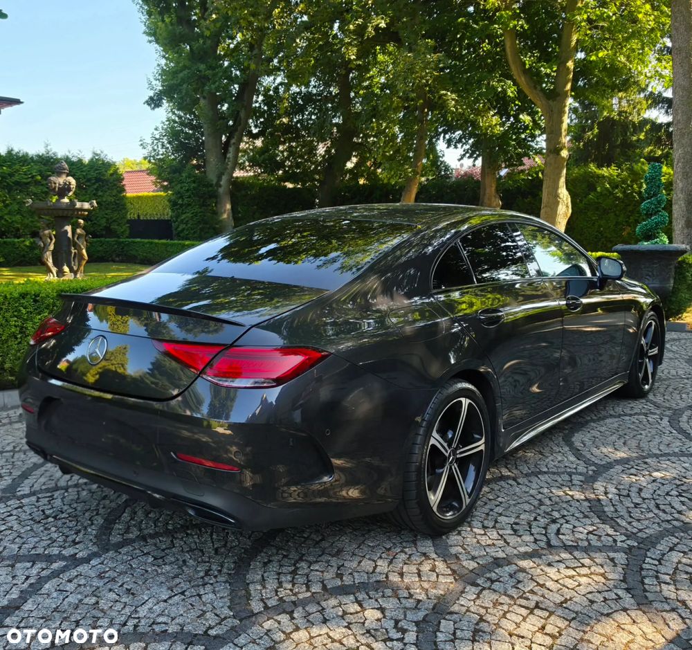 Mercedes-Benz CLS - 9