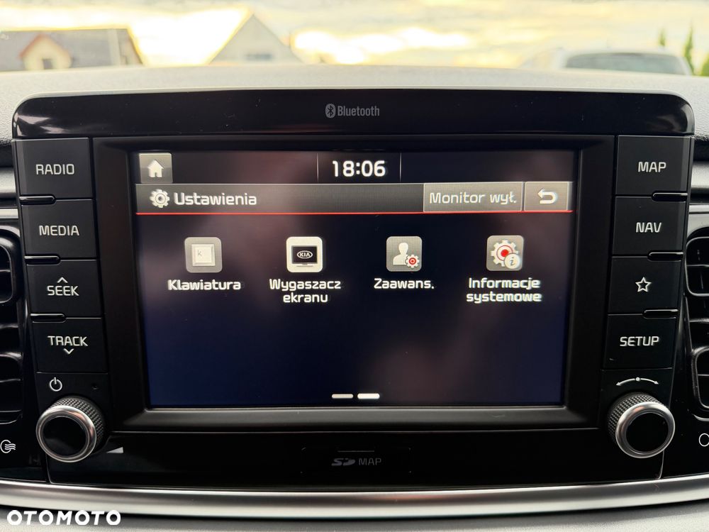 Kia Rio 1.2 Dream Team Edition - 25