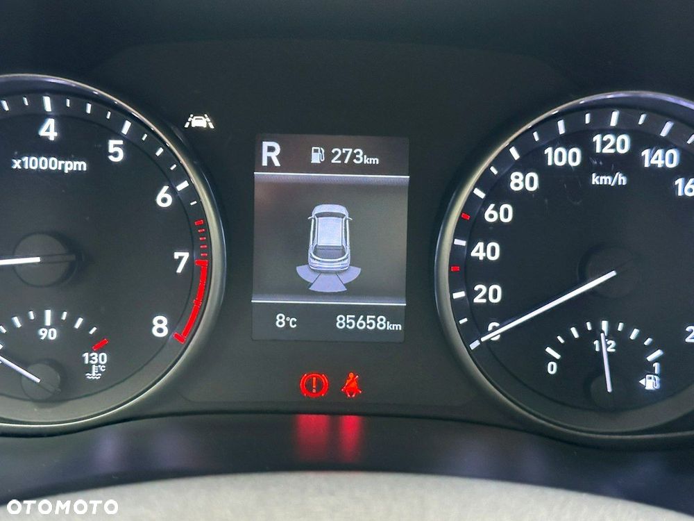 Hyundai i30 1.5 DPI Classic + - 31
