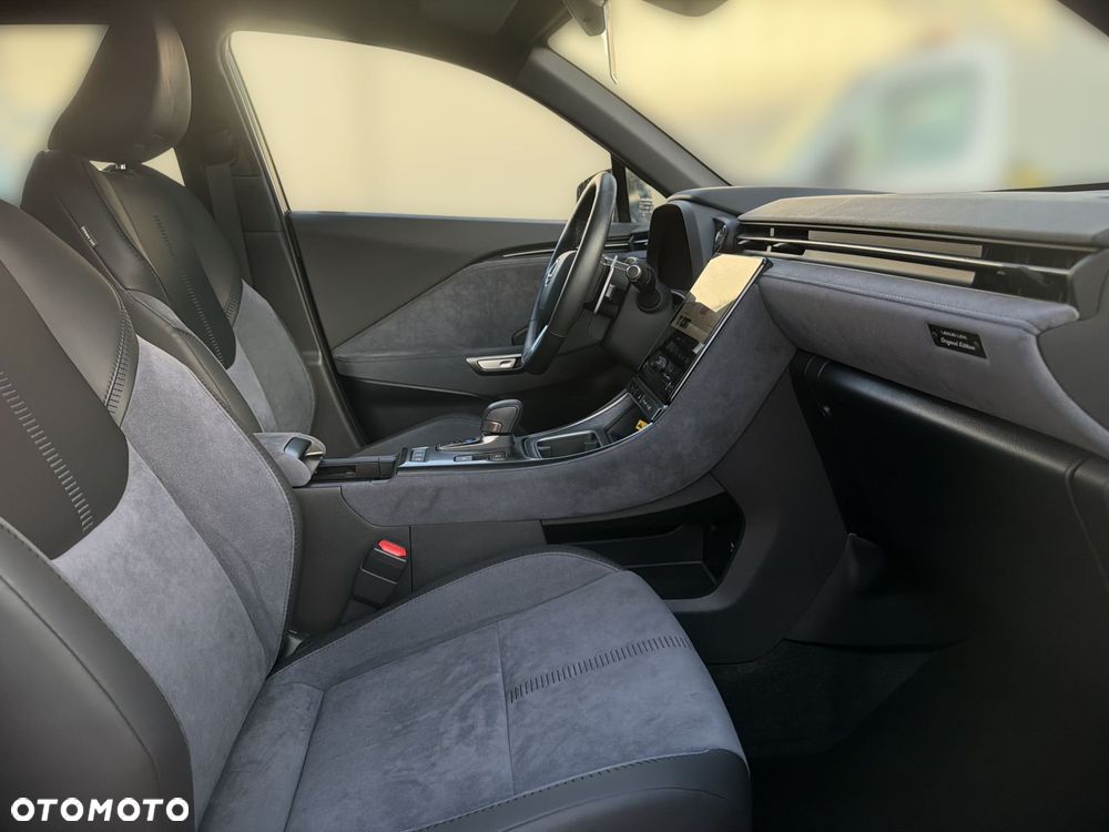 Lexus LBX 1.5 Hybrid Original Edition - 9