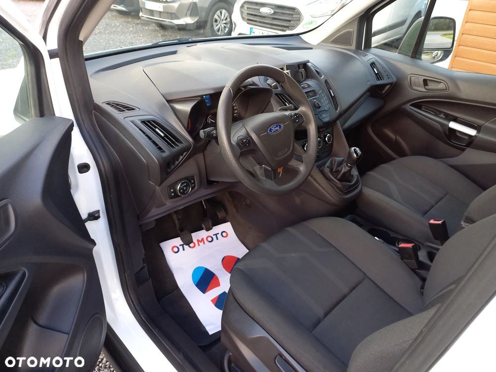 Ford Transit Connect - 13