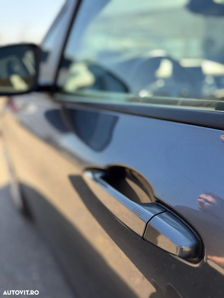 BMW Seria 2 220d Aut. Sport Line - 14