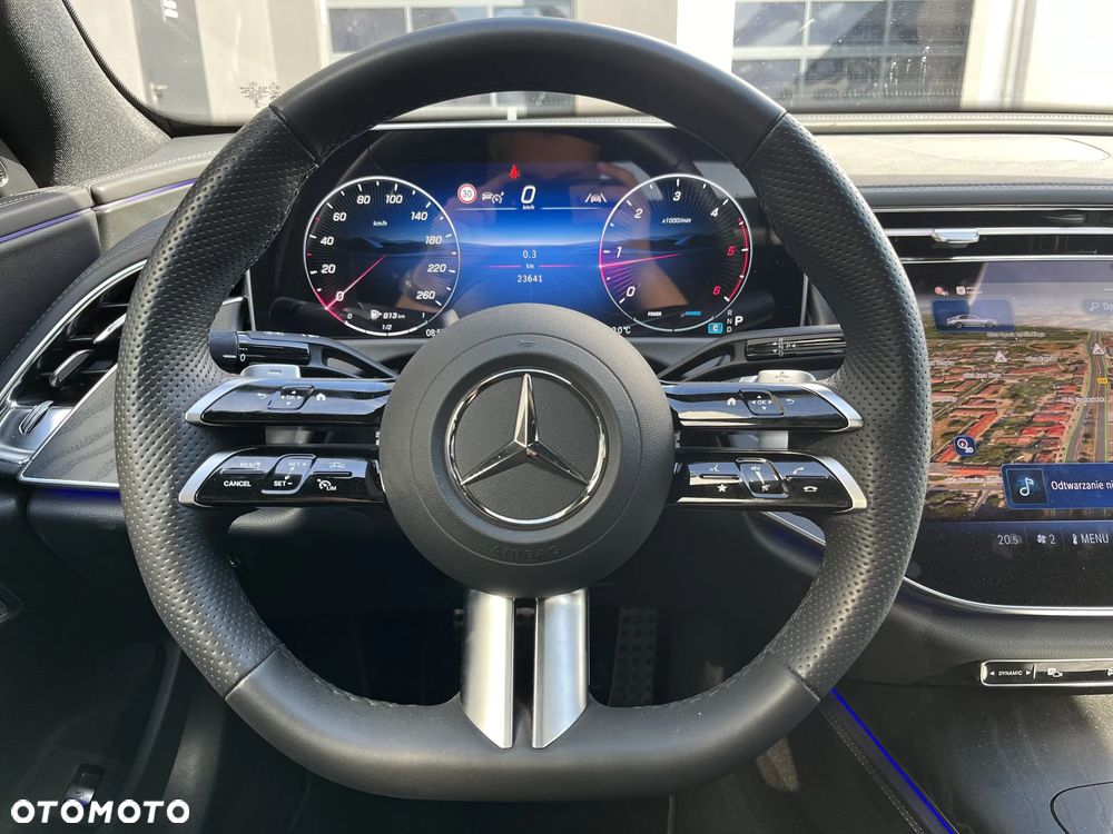 Mercedes-Benz Klasa E - 15