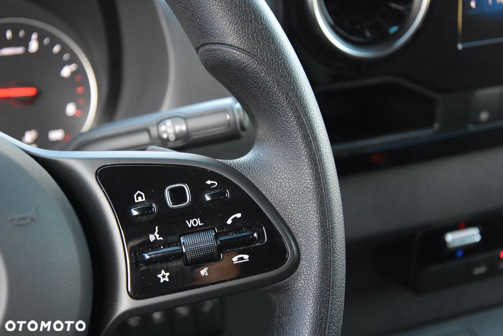 Mercedes-Benz SPRINTER 2022 / ZABUDOWA KEGGER LOW RACE + / AUTOLAWETA / HAK / 3.0 V6 AUTOMAT / DUŻY MBUX / KAMERA COFANIA / SYPIALKA SPOJKAR / PODUSZKI TYŁ / UNIKAT / STAN FABRYCZNIE NOWY - 37