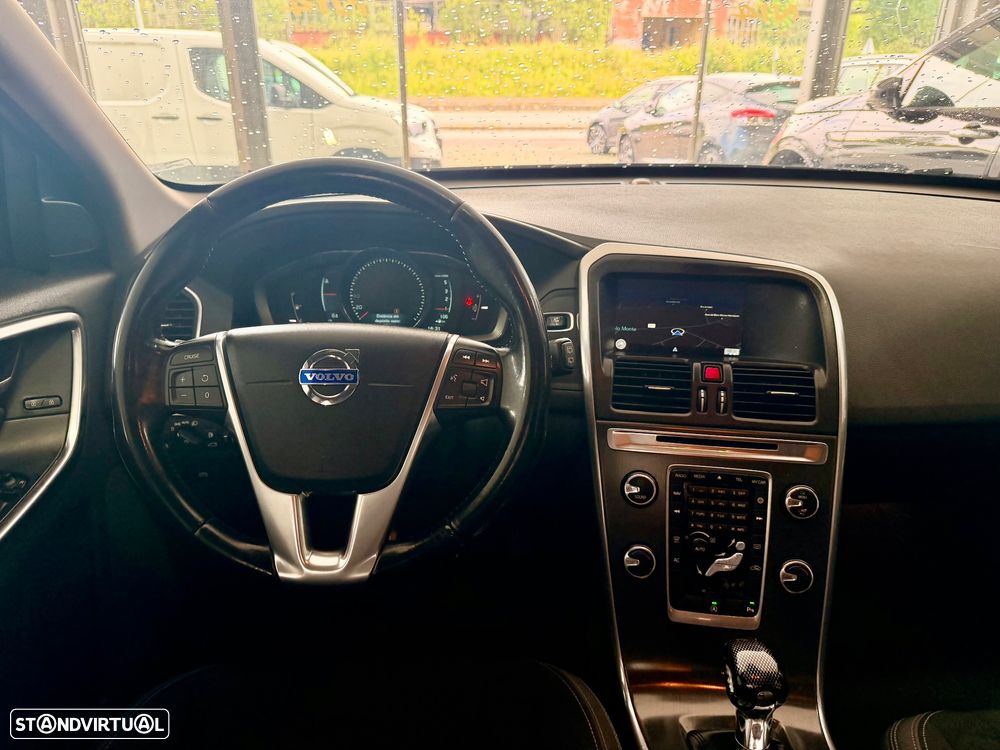 Volvo XC 60 2.0 D4 Momentum - 15