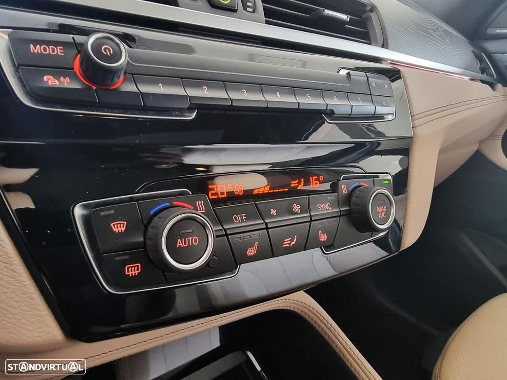BMW X1 25 e xDrive xLine - 38