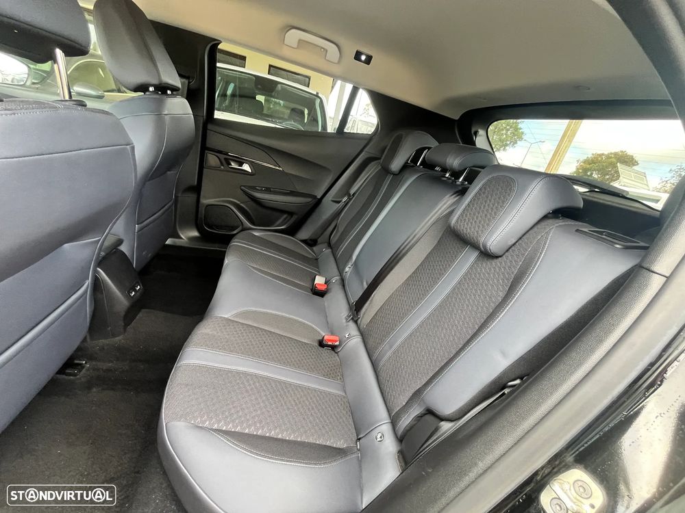 Peugeot 2008 PureTech 130 EAT8 Allure - 10