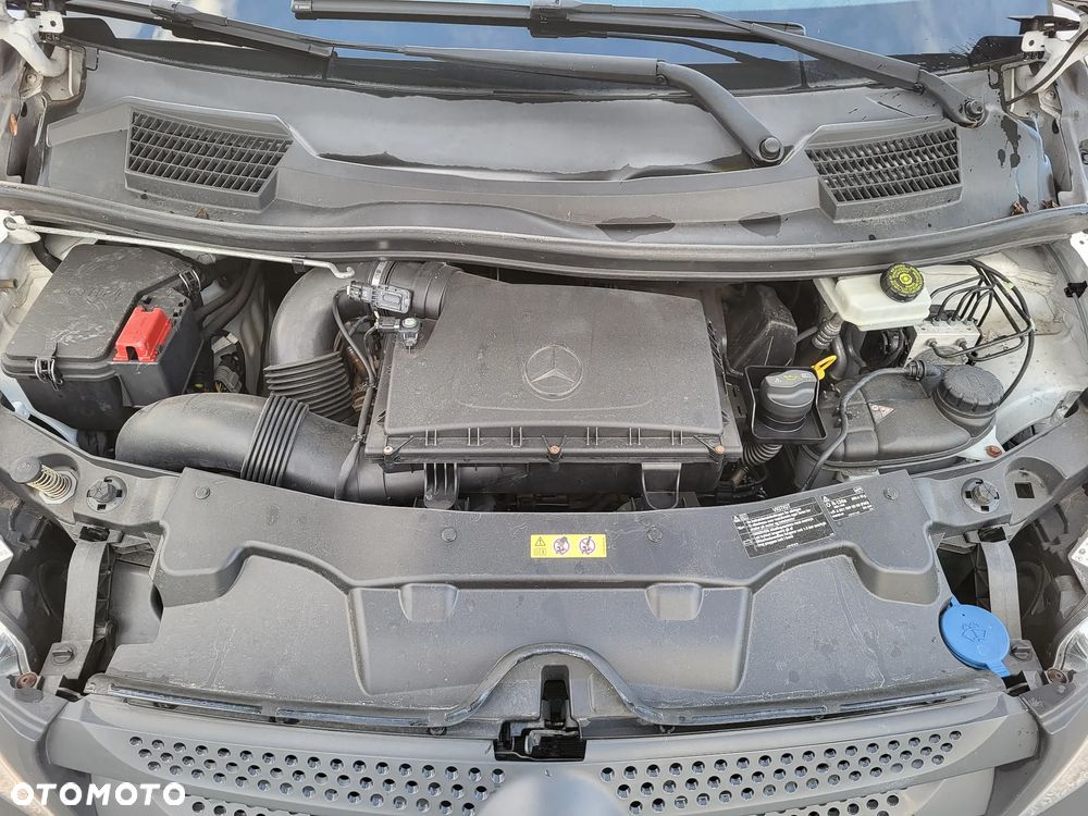 Mercedes-Benz Vito - 21