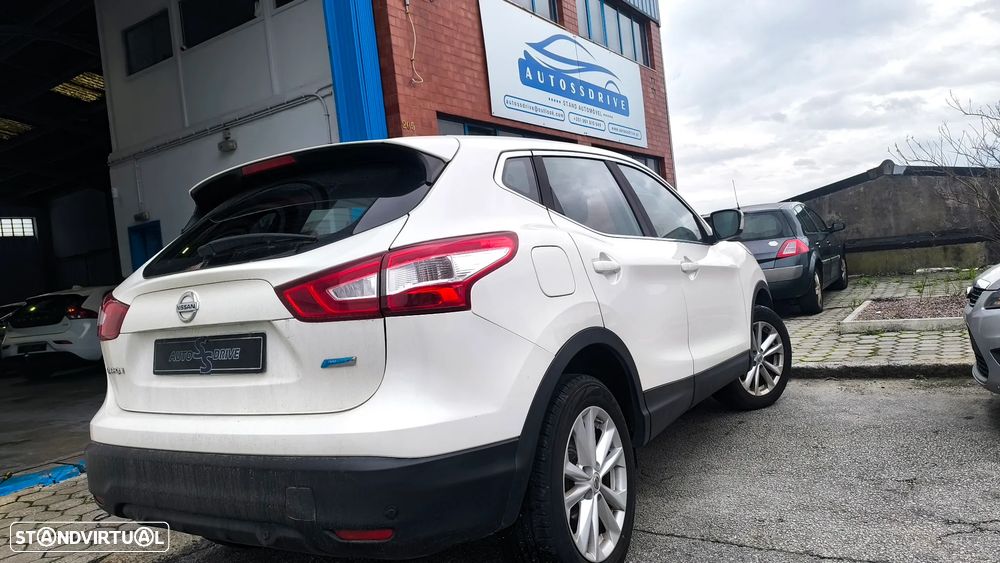 Nissan Qashqai 1.5 dCi Acenta RS - 12