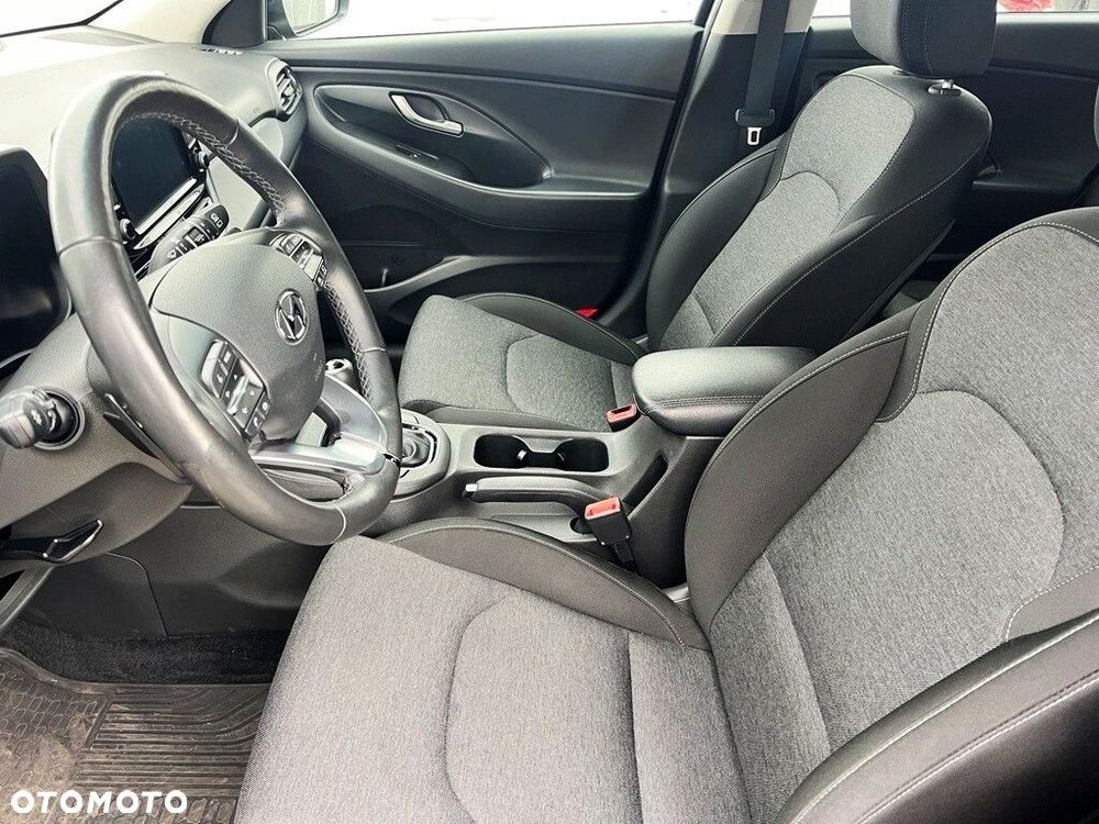 Hyundai i30 - 11
