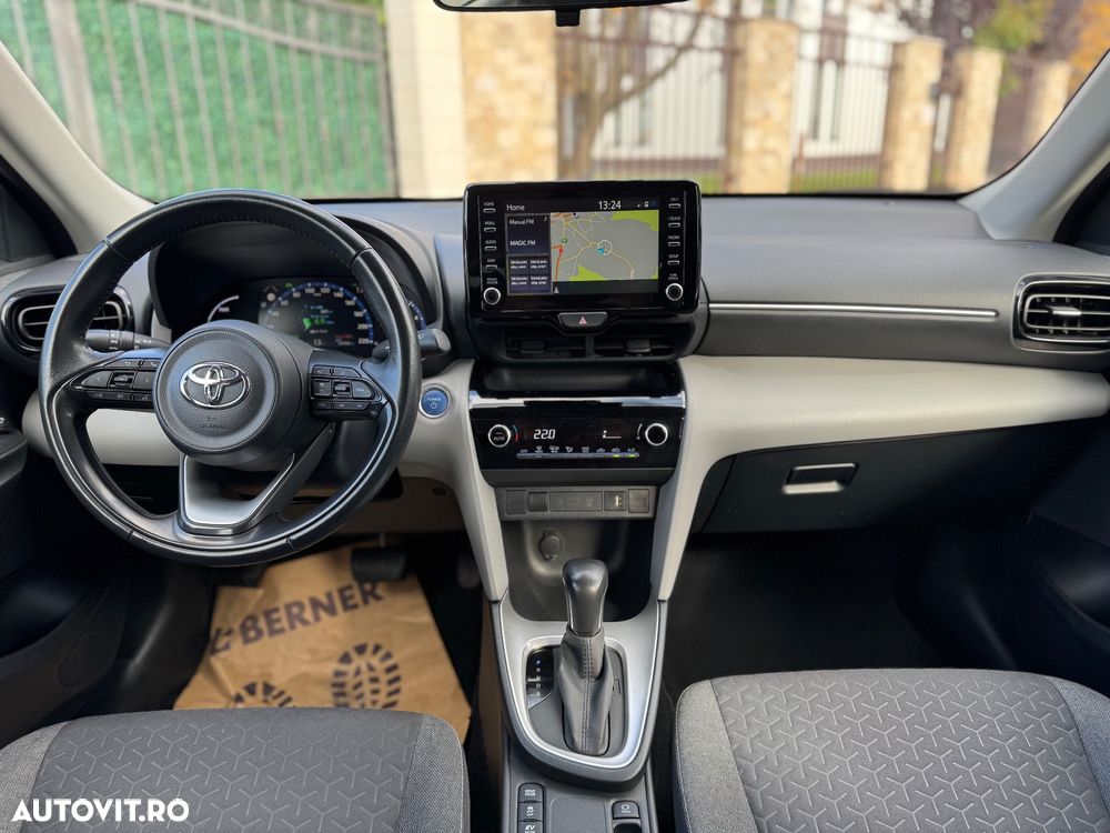 Toyota Yaris Cross Hybrid 116 1.5 VVT-i Business Edition - 7
