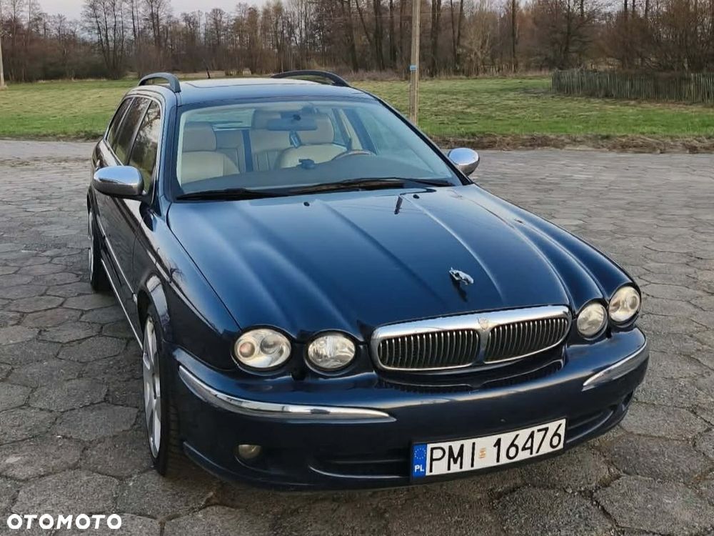Jaguar X-Type - 1