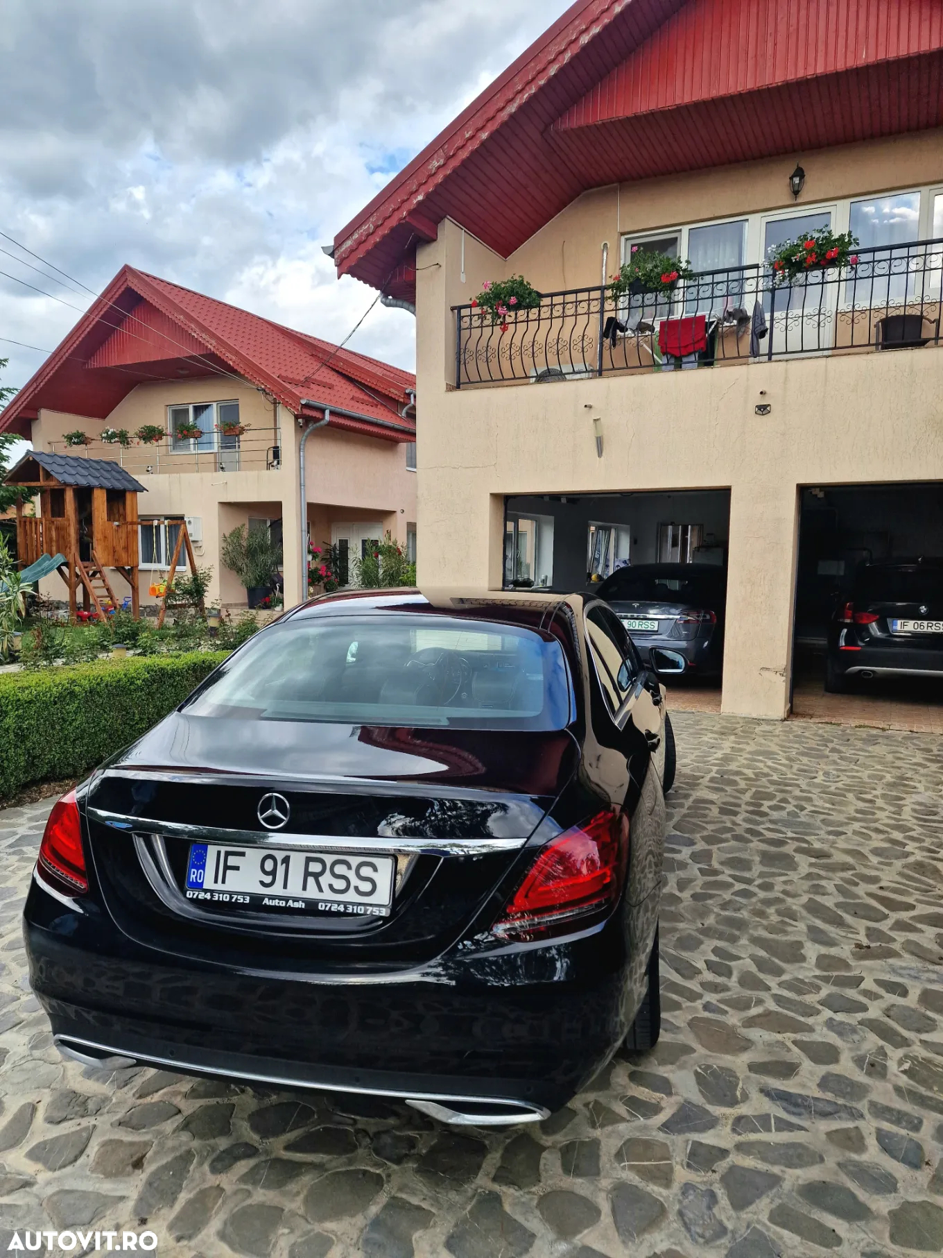 Mercedes-Benz C - 4