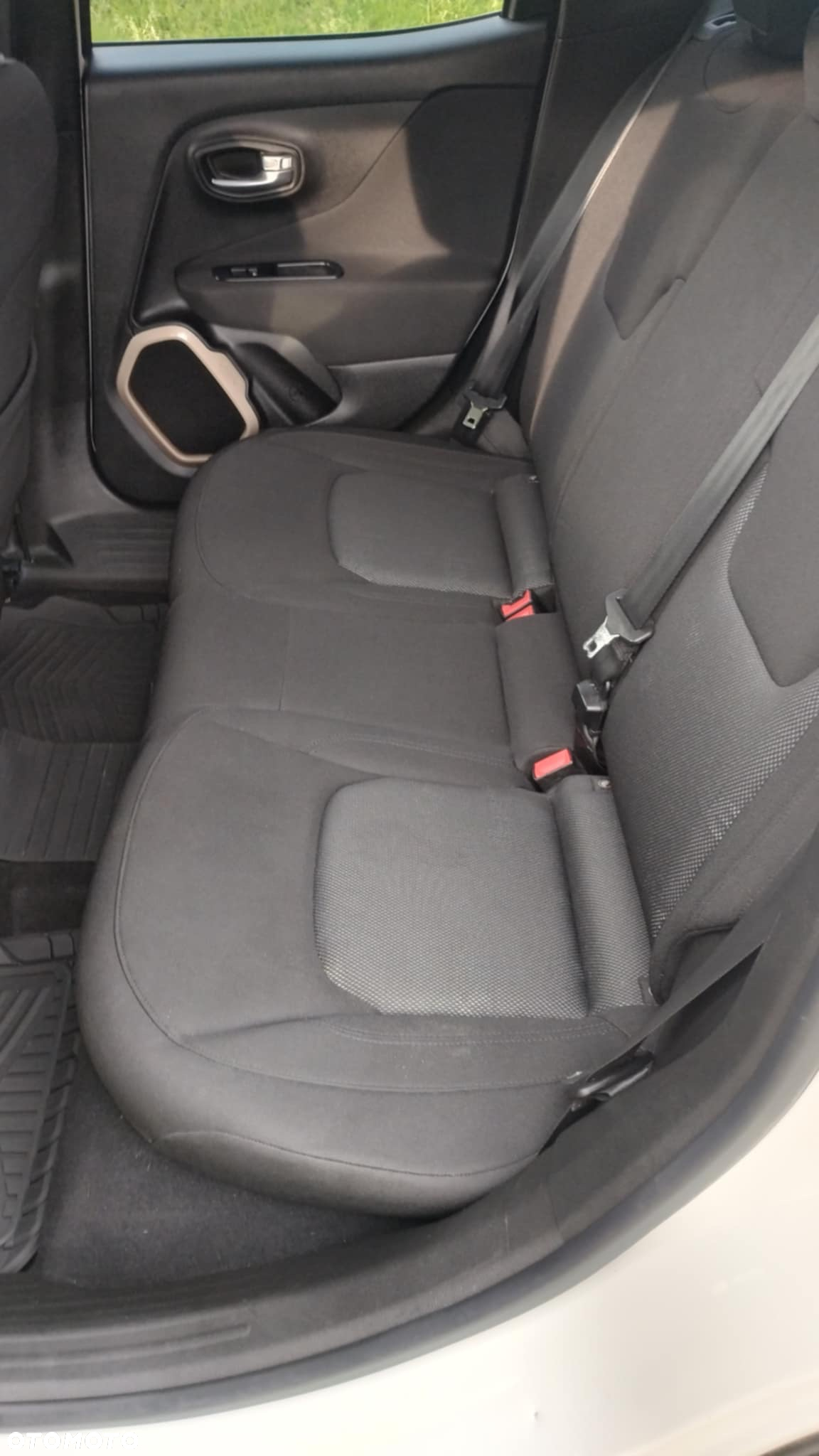 Jeep Renegade - 9