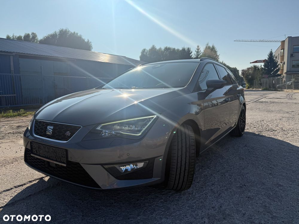 Seat Leon 2.0 TDI DPF Start&Stop DSG XCELLENCE - 10
