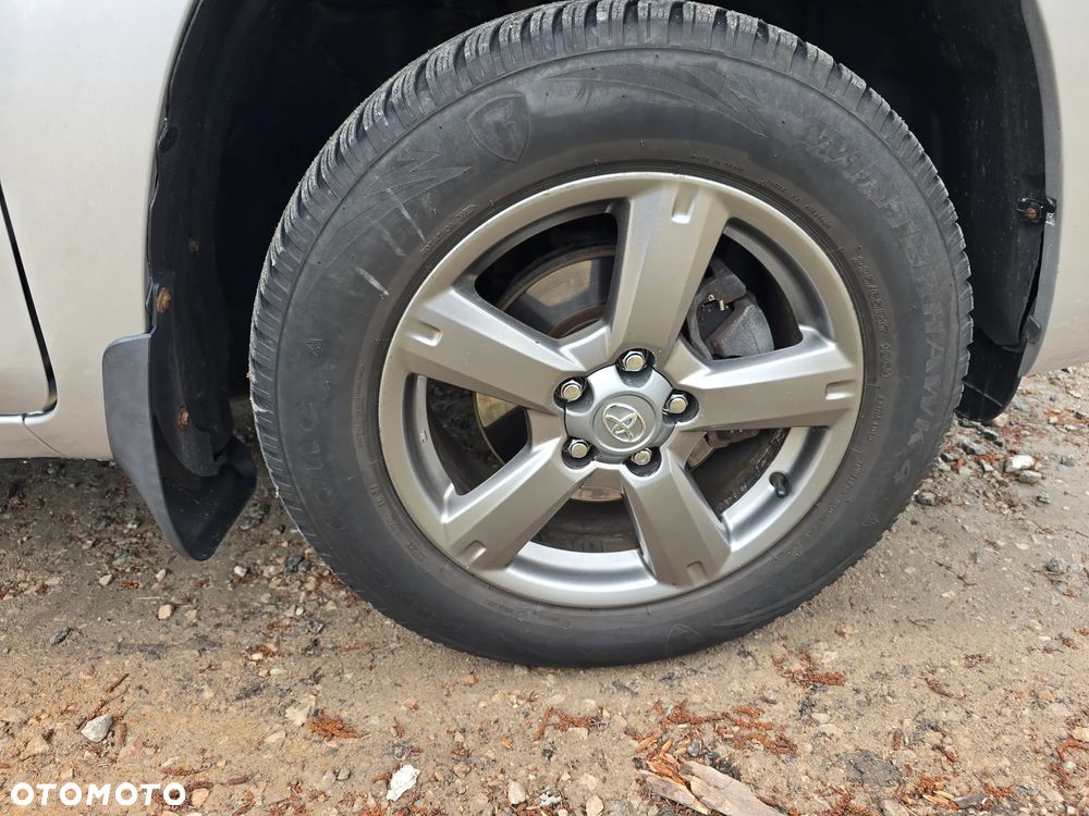 Toyota RAV4 2.0 VVT-i Premium MS - 25