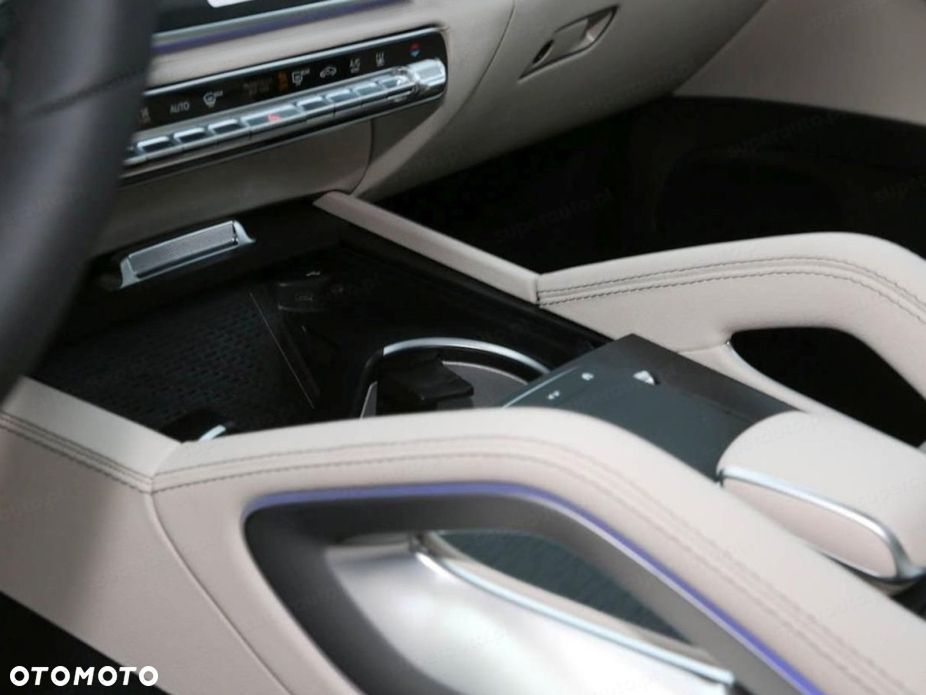 Mercedes-Benz GLE - 9