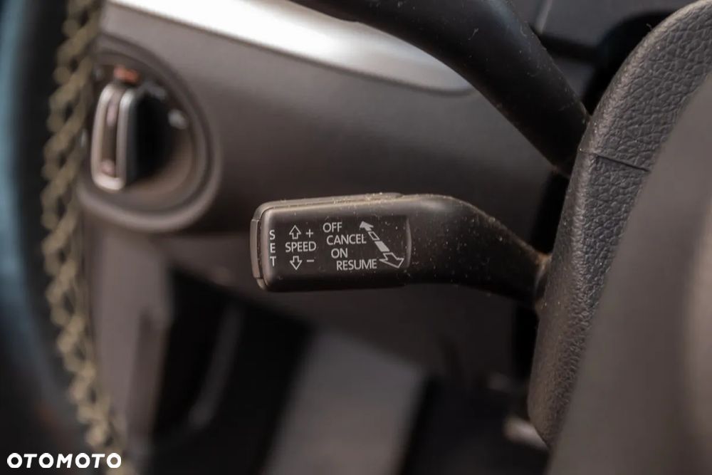 Volkswagen Sharan 2.0 TDI DSG BlueMotion Technology Match - 33