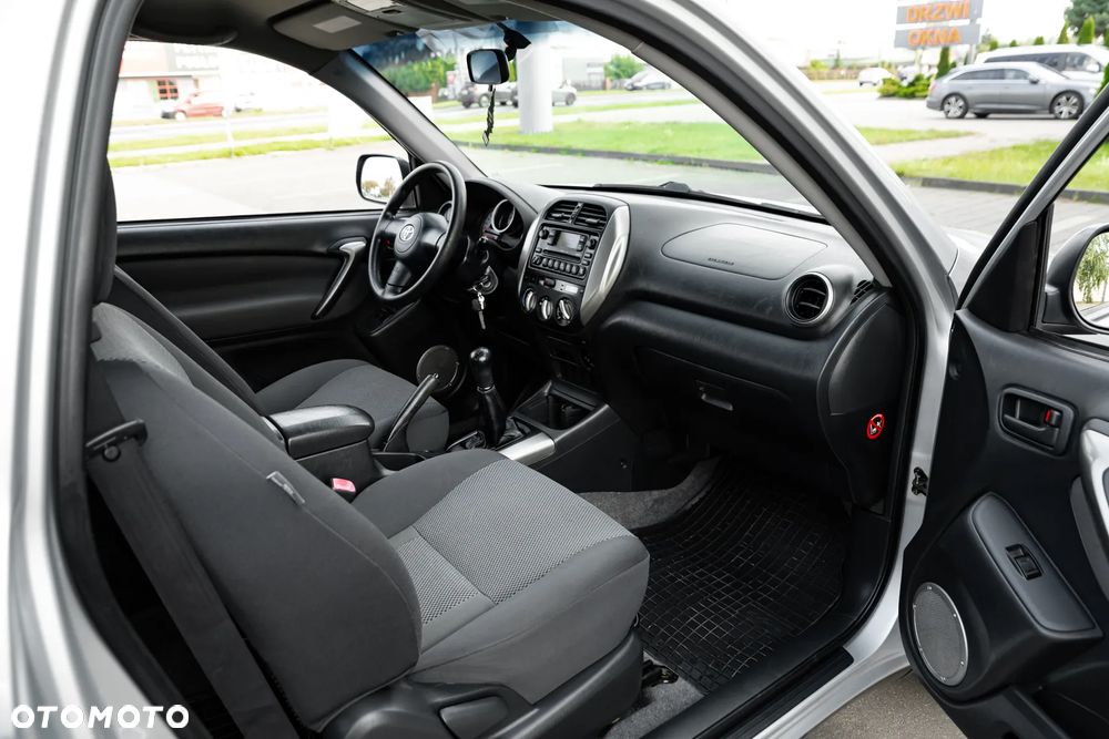 Toyota RAV4 4x2 Edition - 6