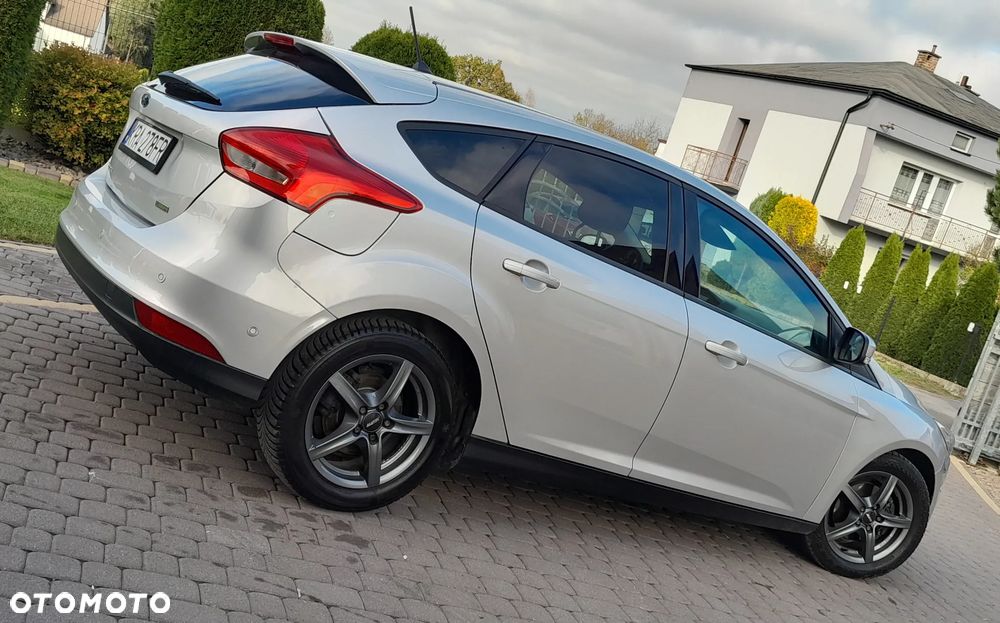 Ford Focus - 20
