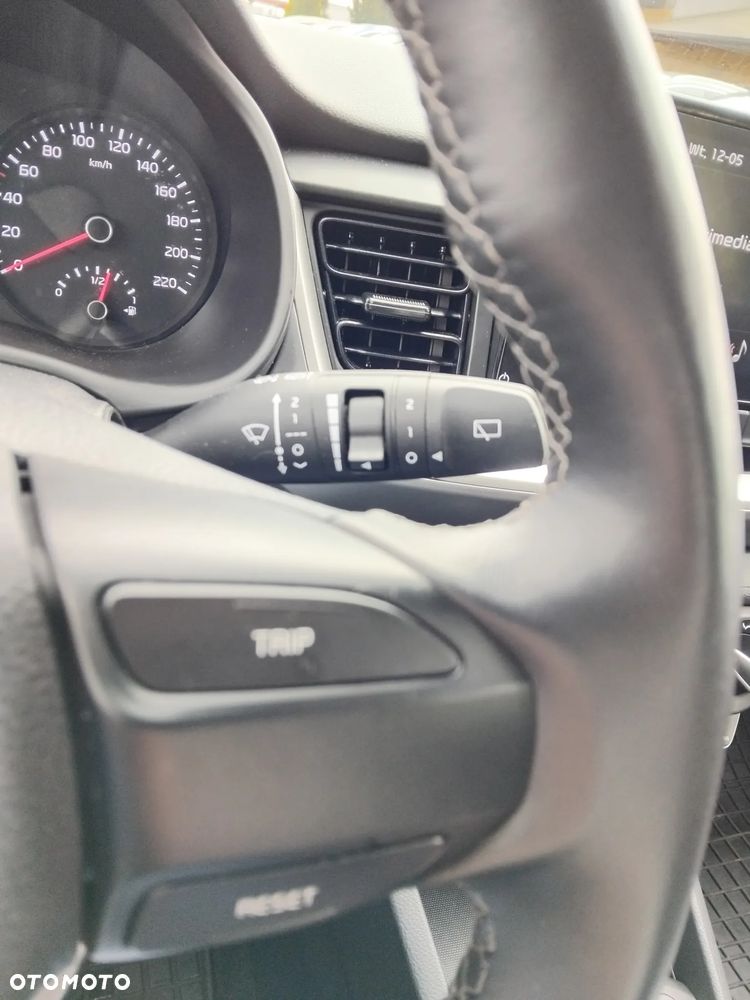 Kia Stonic 1.0 T-GDI M - 16