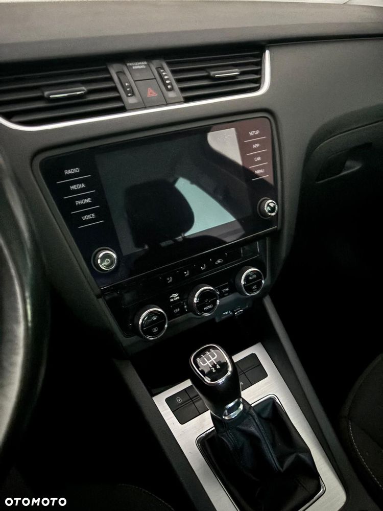 Skoda Octavia 1.6 TDI Ambition - 17