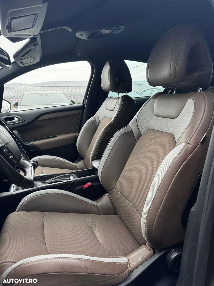 Citroën DS4 ver-hdi-110-chic - 38