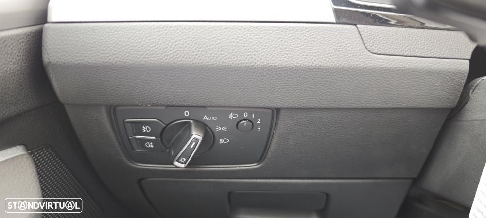 VW Passat 1.6 TDI Confortline - 35