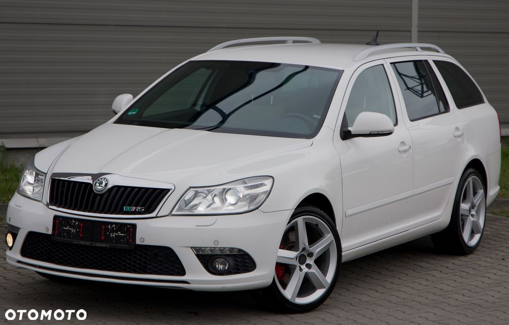 Skoda Octavia 2.0 TDI DPF RS DSG - 1