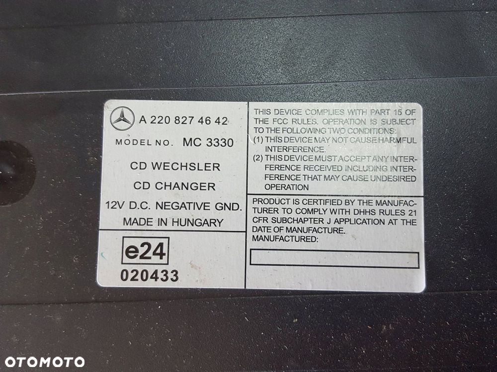 MERCEDES C KLASA W203 00-04r ZMIENIARKA PŁYT CD A2208274642 - 4