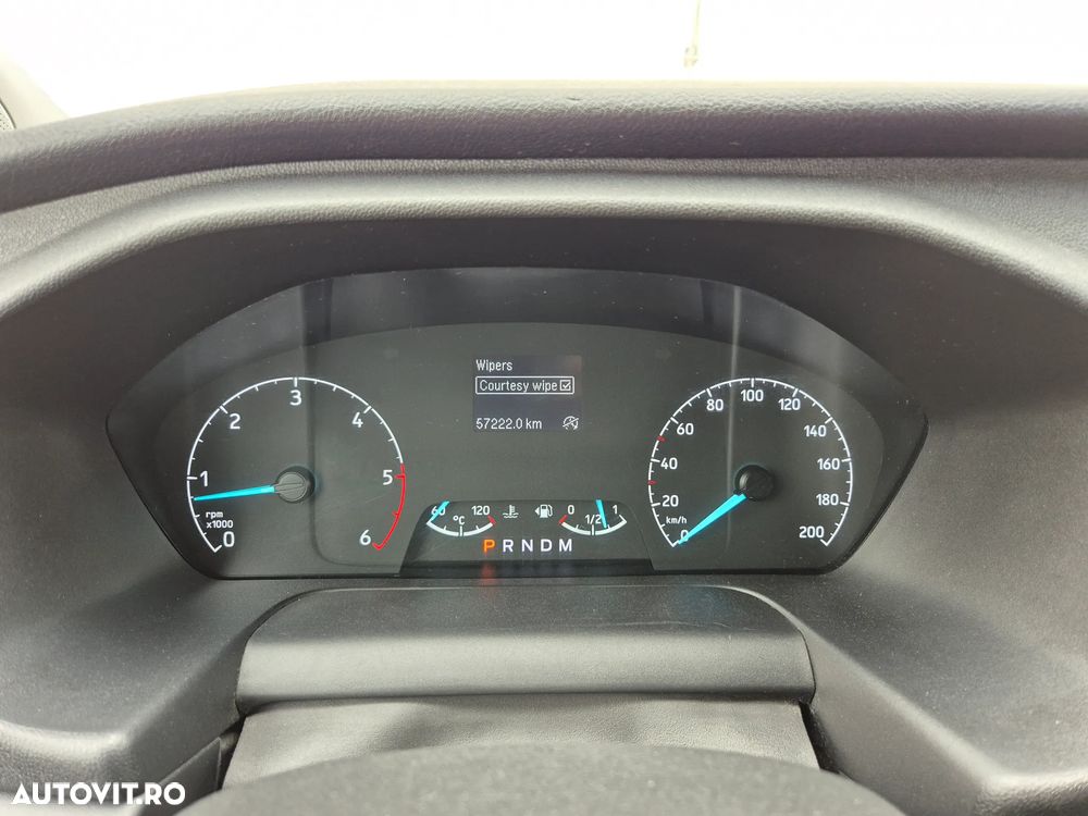 Ford Transit Custom Kombi 320 2.0 EcoBlue 130 CP L2H1 Trend Aut. - 18