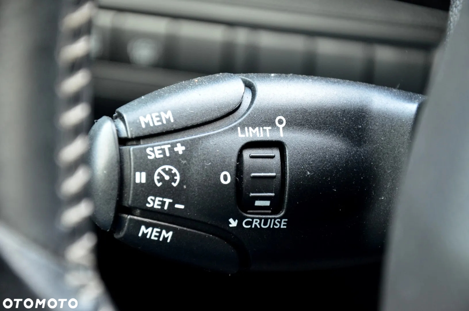Peugeot 308 BlueHDi FAP 120 EAT6 Stop&Start Active - 26
