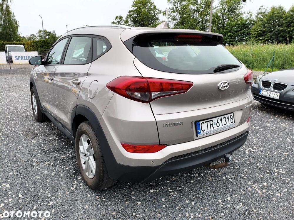 Hyundai Tucson blue 1.6 GDi 2WD Navi - 9